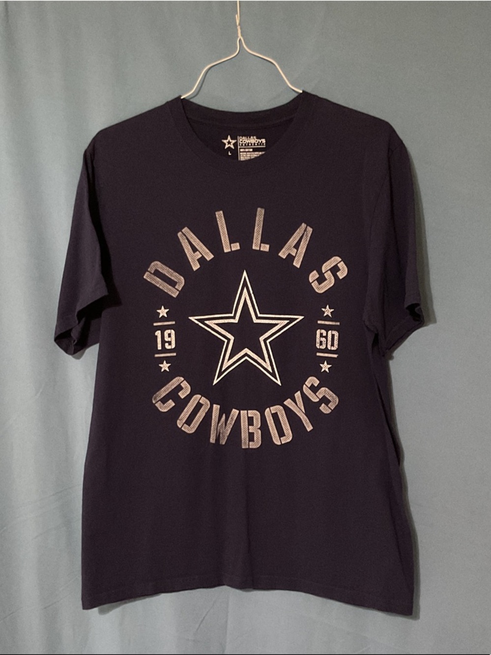NWOT Dallas Cowboys Navy Graphic Tee